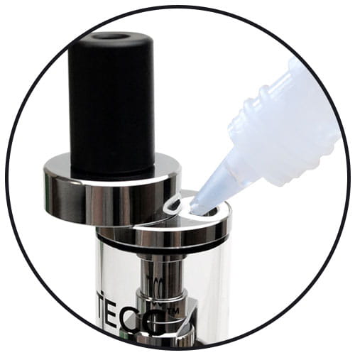 filling a tank with e liquid